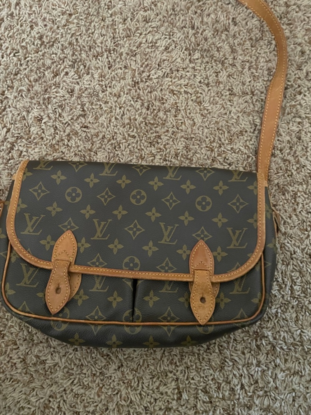 Louis Vuitton Monogram Canvas Double Pocket Messenger - Brown/Tan